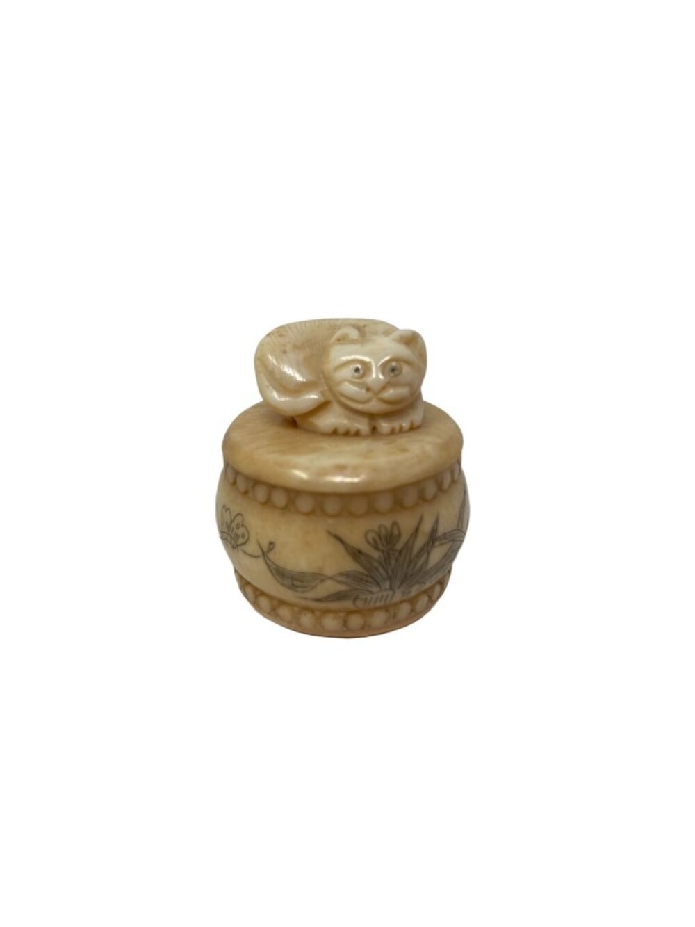 Vintage Hand Carved Miniature Bone Bovine Round Ivory Cat Trinket Box